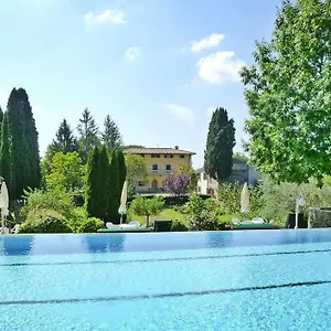 Fattoria I Tribbi Apartment